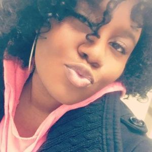 Meet your Posher, Ikia